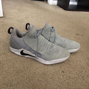 Kobe Low Top Basketball Shoes